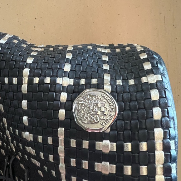 🖤 🩶 Vince Camuto Metallic Silver & Black Tote - Picture 11 of 13